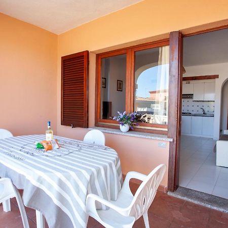 Residence Cinta 5 San Teodoro  Buitenkant foto