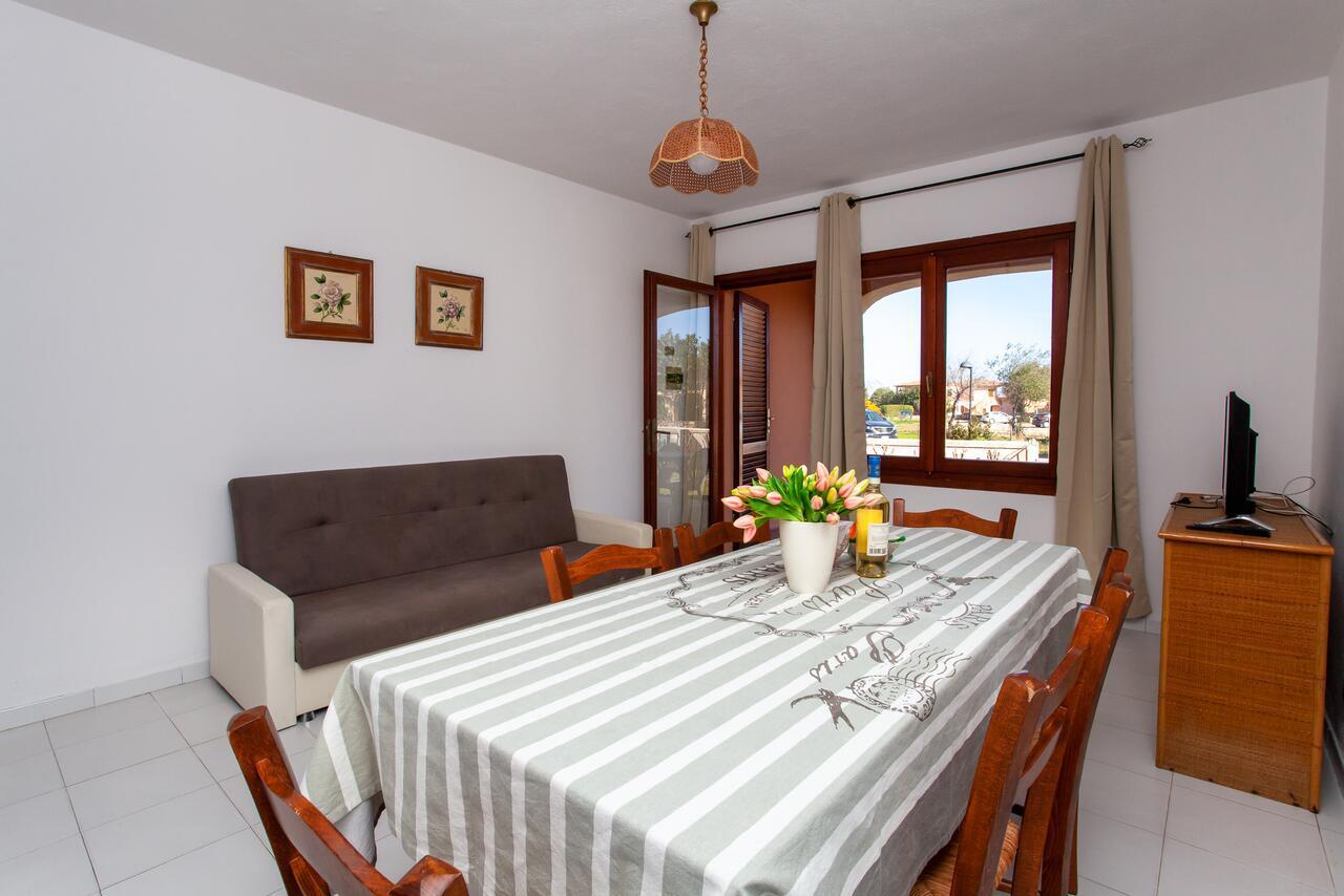 Residence Cinta 5 San Teodoro  Buitenkant foto